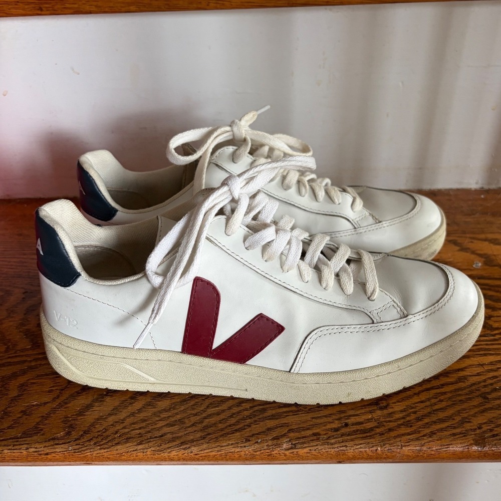 Veja V-12 Leather Sneakers White Marsala Cypris Burgundy Navy Womens 9 EU 40 - Picture 3 of 6